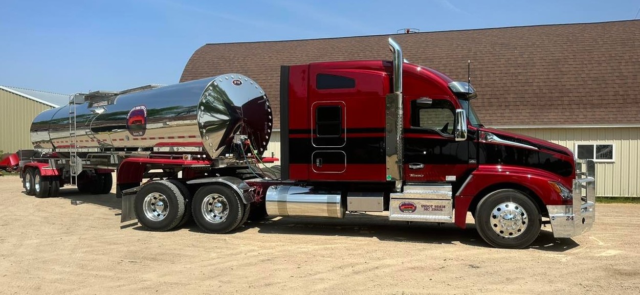 Belt trailer loading operation